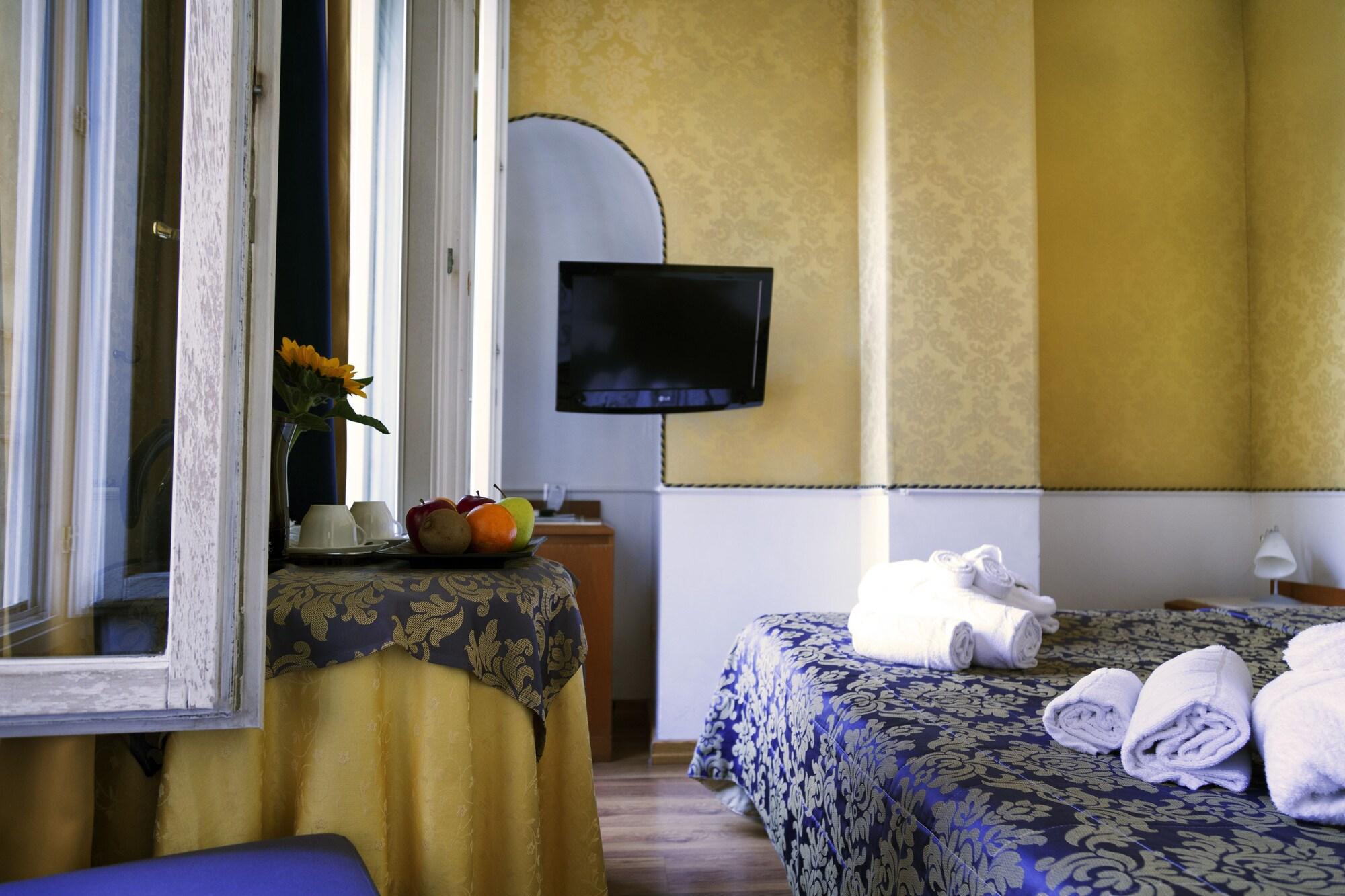 Gasthuis Ih Piazza Di Spagna View - Luxury 3*