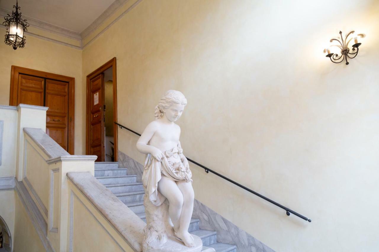 Gasthuis Ih Piazza Di Spagna View - Luxury 3*